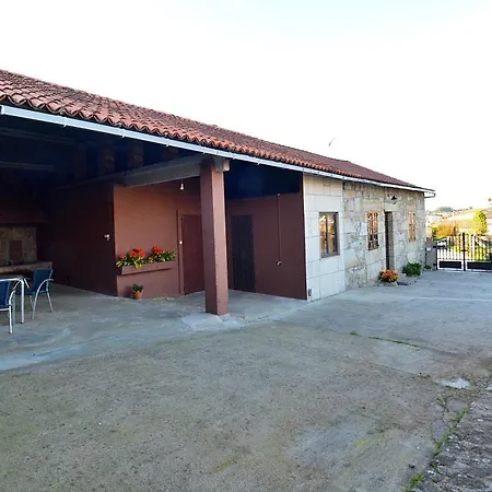 Casa De Piedra En * Villanueva De Arosa